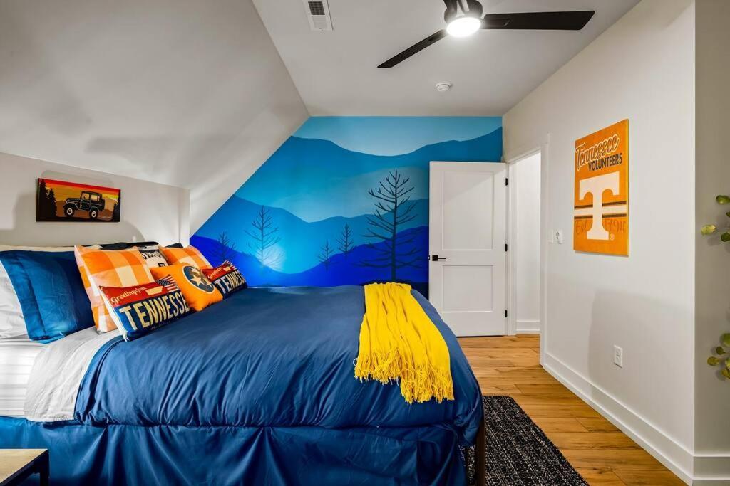 *Dog Friendly*Modern Home-Minutes To Dollywood, Gatlinburg, Smoky Mountains & Pigeon Forge! Bagian luar foto