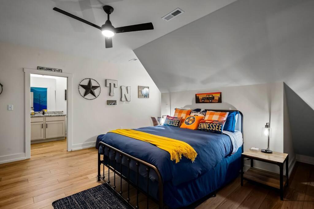 *Dog Friendly*Modern Home-Minutes To Dollywood, Gatlinburg, Smoky Mountains & Pigeon Forge! Bagian luar foto