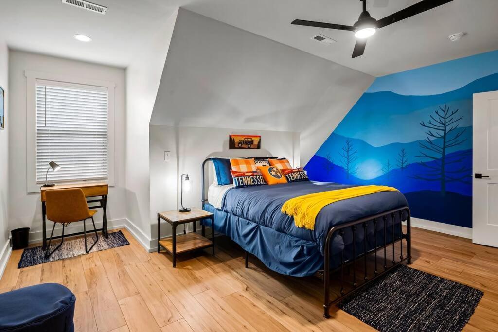 *Dog Friendly*Modern Home-Minutes To Dollywood, Gatlinburg, Smoky Mountains & Pigeon Forge! Bagian luar foto